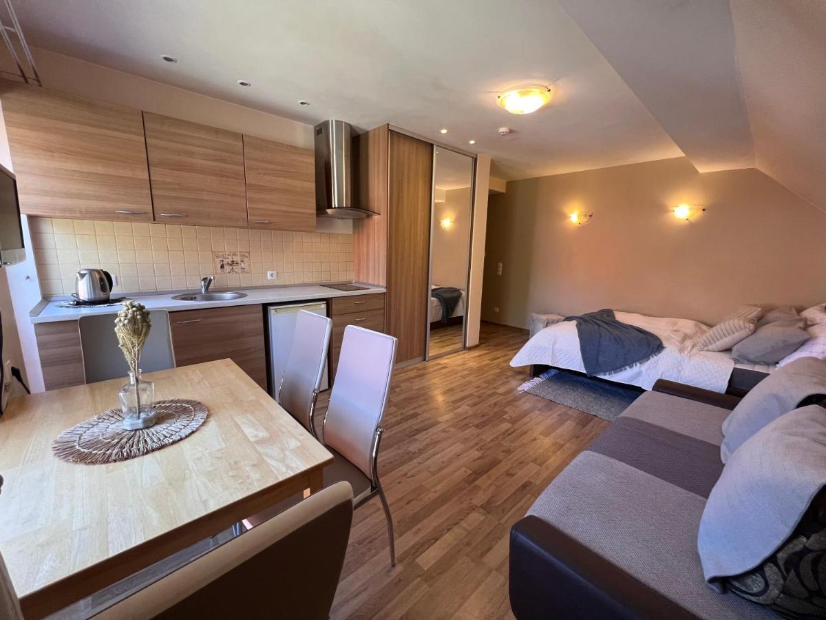 Preila 69 Apartamentai Ngoại thất bức ảnh